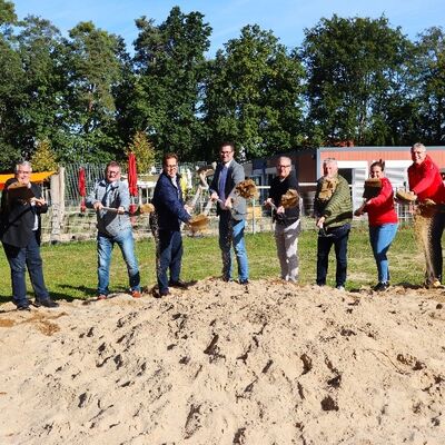 Startschuss f�r den Bau der Vier-Felder-Halle im Sportpark Oberlinden